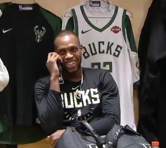 每体：腓骨骨折的邦马蒂将接受手术，或将伤缺5个月（每体：邦马蒂腓骨骨折需手术，预计缺阵约5个月）