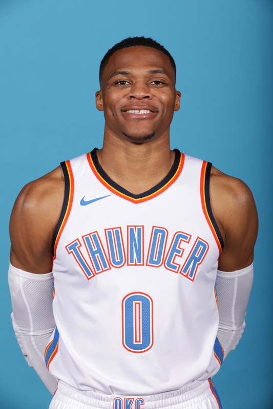 格瓦迪奥尔：我自己一个人住在曼市，足球对我来说就是一切（格瓦迪奥尔：独居曼彻斯特，足球是我生命的全部）