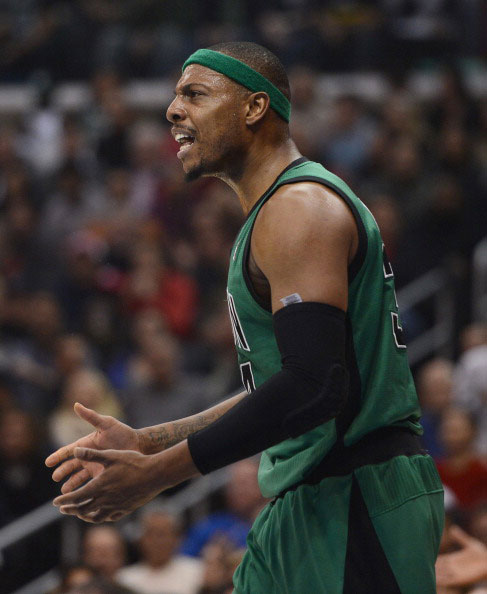 战绩稀烂！自11年2月以来，快船首次单月输掉12场比赛（快船颓势难止：单月吞下12败，为2011年2月以来首次）