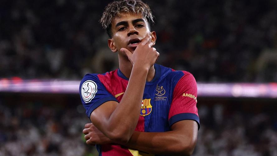 英超-狼队0-3曼联：送副班长首胜？NO！阿莫林要逼近欧冠区｜前瞻（英超-狼队0-3曼联：拒做送分童子，阿莫林剑指欧冠区｜前瞻）