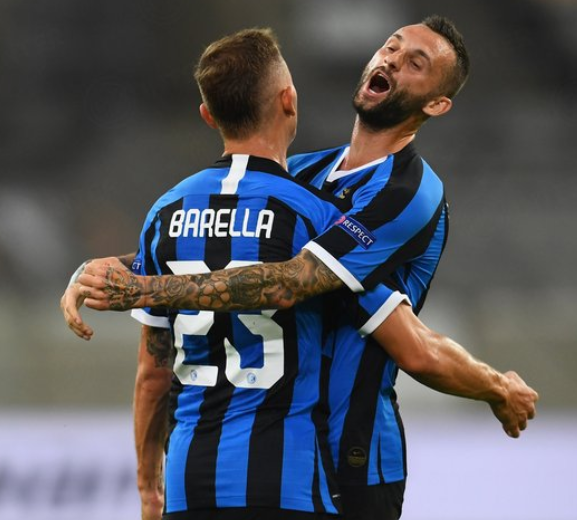 闫炳良：落后的时候没有放弃，希望伤员早日康复打好最后一场（闫炳良：逆境不言弃，盼伤员早日康复，力拼收官战）