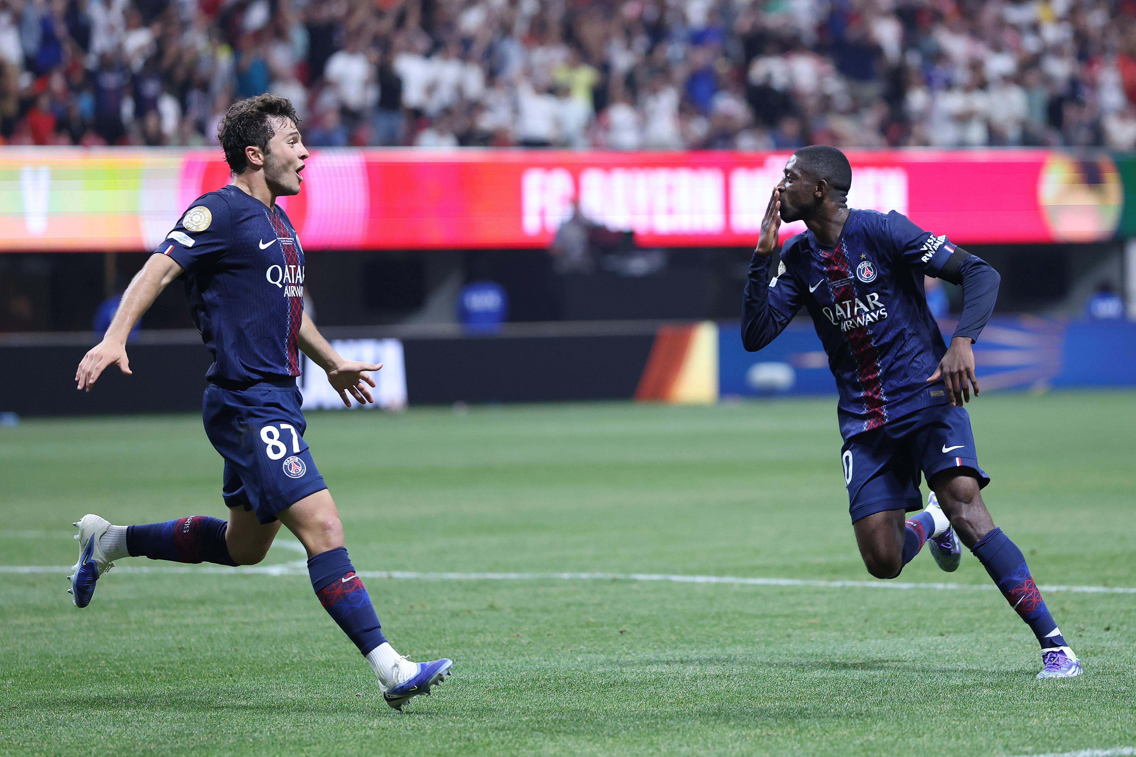 16岁103天，阿森纳小将萨蒙成为欧冠历史第6年轻参赛球员（年仅16岁103天，阿森纳新星萨蒙位列欧冠最年轻登场第6人）