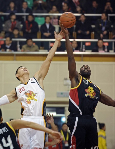 篮网关键球处理更冷静，胜率上升（篮网关键时刻更稳，胜率走高）