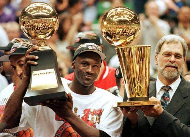 范德法特：C罗训练中总是特别专注，我连他的5%都做不到（范德法特：C罗训练专注度极高，我自认连他的5%都不及）