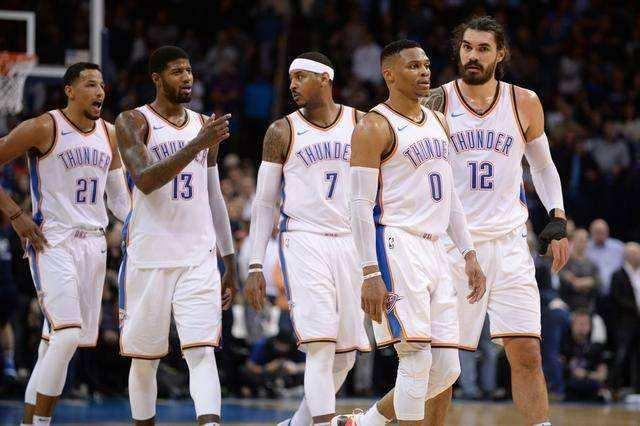 西甲战报：亚马尔传射，奥尔莫双响，巴塞罗那3-1阿拉维斯（西甲：奥尔莫梅开二度，亚马尔传射，巴萨3-1力克阿拉维斯）