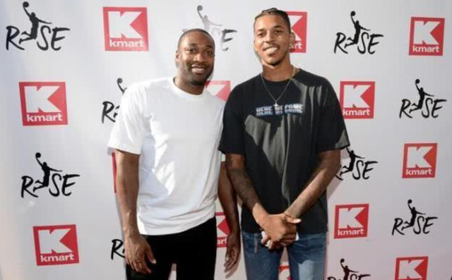 逆天，挪威甲门将点球大战一脚将摆好的球踢走以干扰对方（离谱！挪威甲门将在点球大战中一脚踢走摆好的球干扰对手）