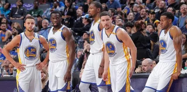 此次未入选法国队身价前10：登贝莱领衔，楚阿梅尼、约罗在列（法国队本期落选身价TOP10：登贝莱领跑，楚阿梅尼、约罗上榜）