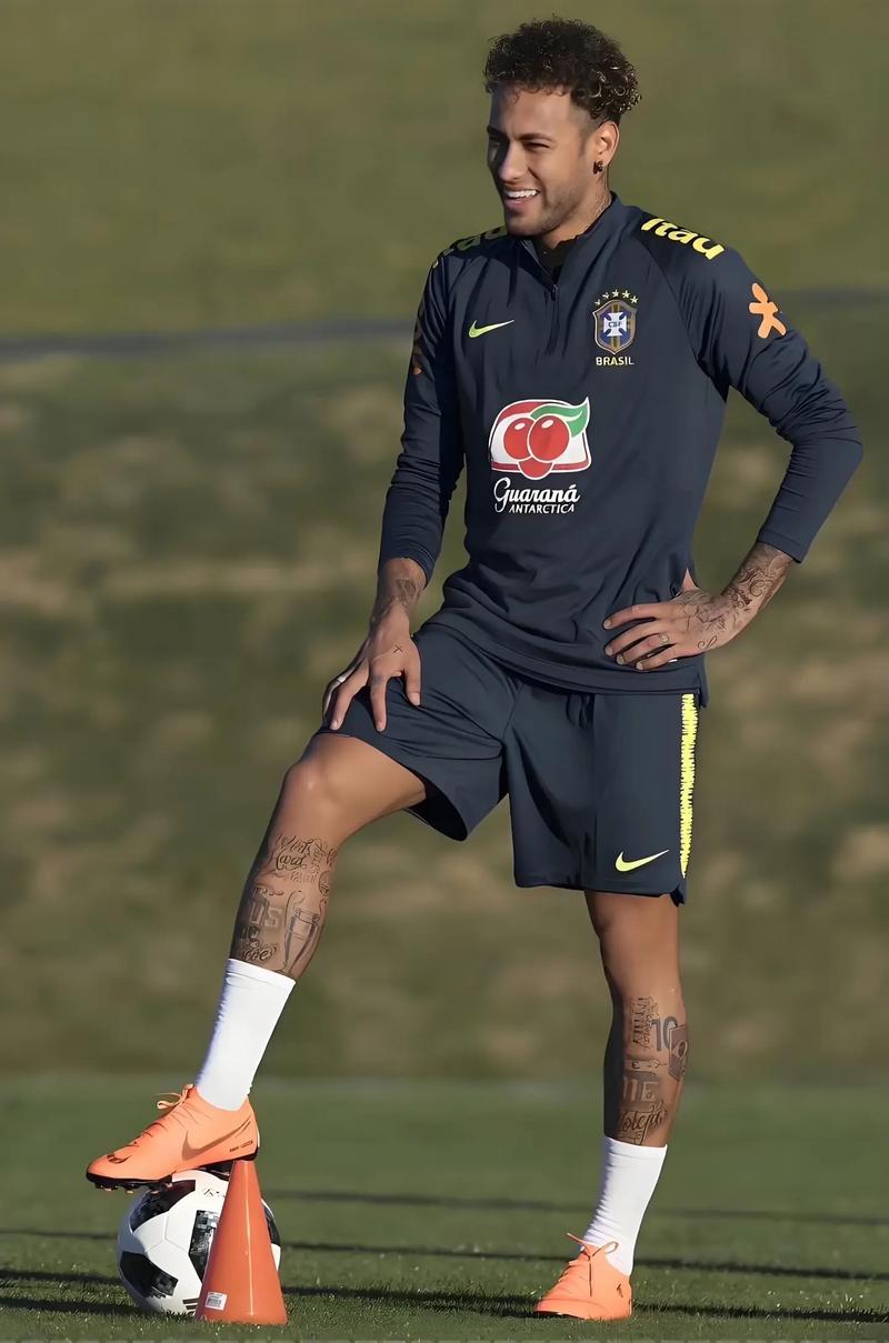 官方：小基恩退出本期意大利国家队集训，坎比亚吉递补入选（意大利队本期集训调整：小基恩退出，坎比亚吉补招）